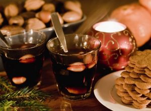 celebrating-advent-glgg-and-ginger-snaps
